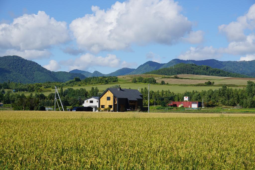ホテル エレメント 中富良野町 エクステリア 写真
